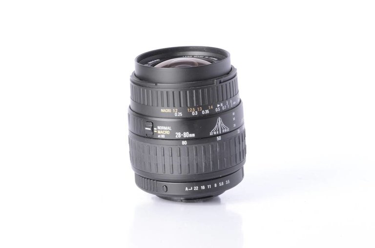 Sigma Sigma 28-80mm f/3.5-5.6