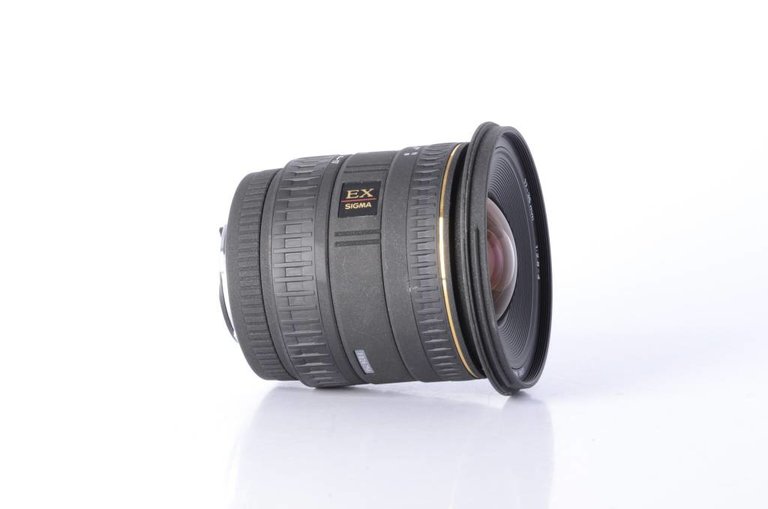 Sigma Sigma 17-35mm f/2.8-4 Lens