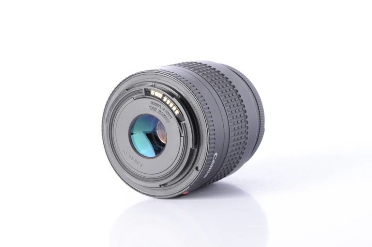 Canon Canon 35-80mm f/4-5.6 EF III Lens *