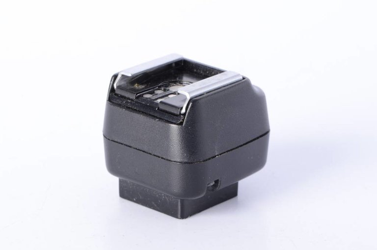 Canon Canon Off-Camera Hot Shoe Adapter OA-2