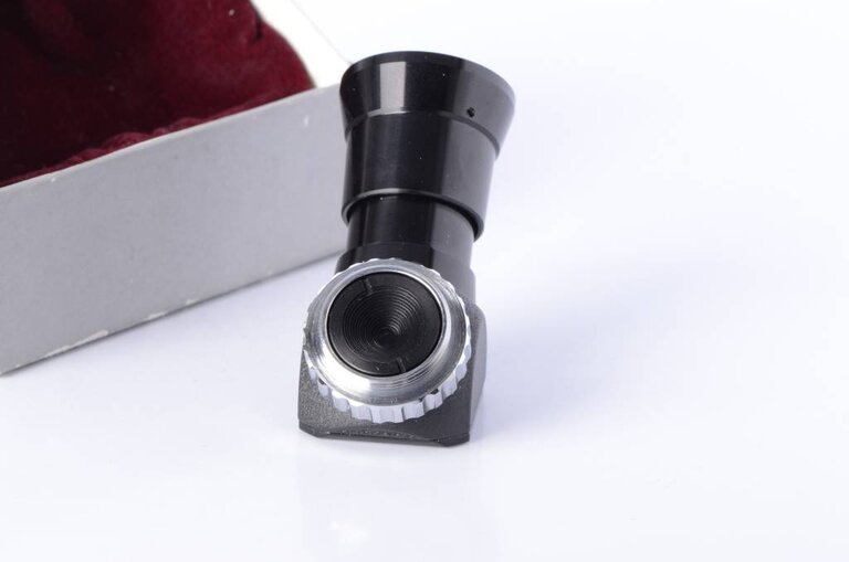 Nikon Right Angle Viewing attachment for Nikon Nikkormat