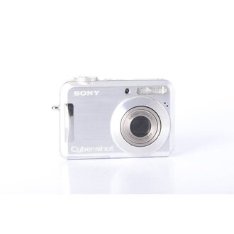 Sony Sony DSC-S700 Point and Shoot Digital Camera *