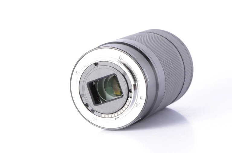 Sony Sony 55-210mm f/4.5-6.3 OSS E