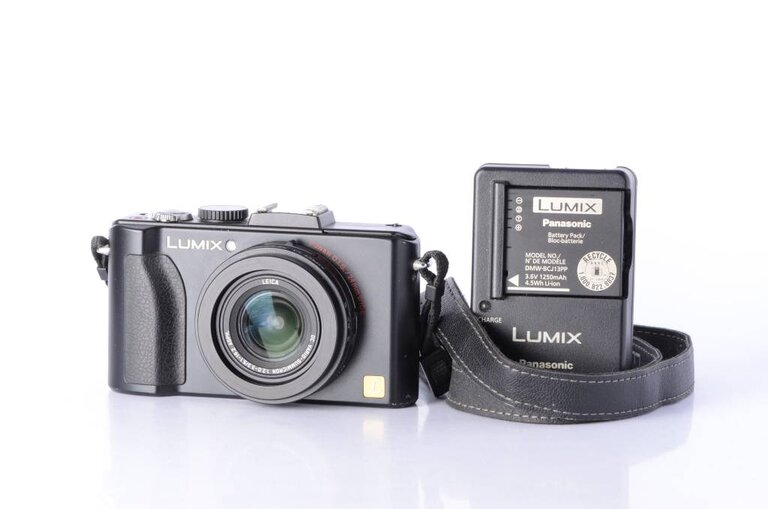 Panasonic Panasonic DMC-LX5 *As Is LCD Bleed