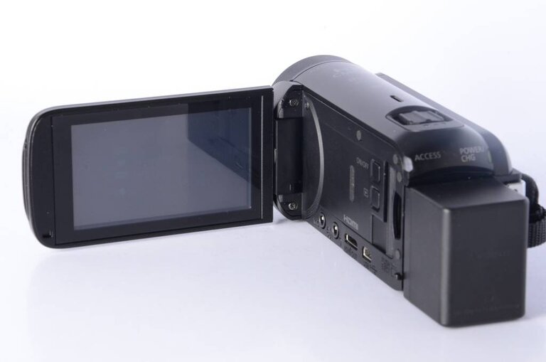 Canon Canon Vixia HF R82 Camcorder