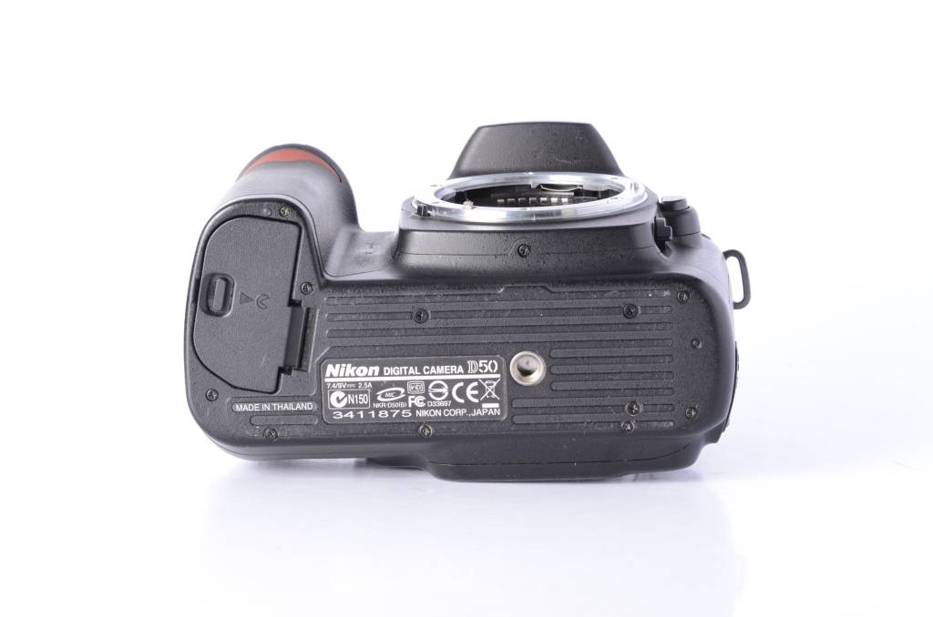 Nikon D50 6.1Mp Digital SLR Nikon F Mount Camera Body - LeZot