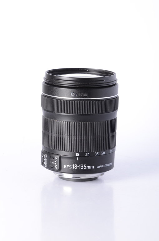 Canon Canon 18-135mm f/3.5-5.6 STM Image Stabilized *