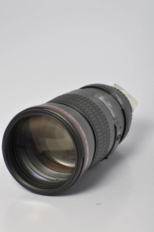 Canon Canon 200mm f/2.8 L II