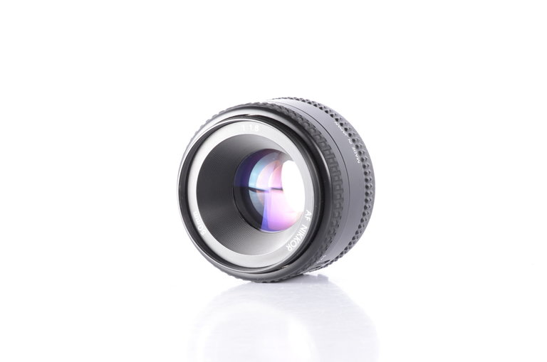 Nikon Nikon 50mm f/1.8 AF Prime Lens * (AF Nikkor)