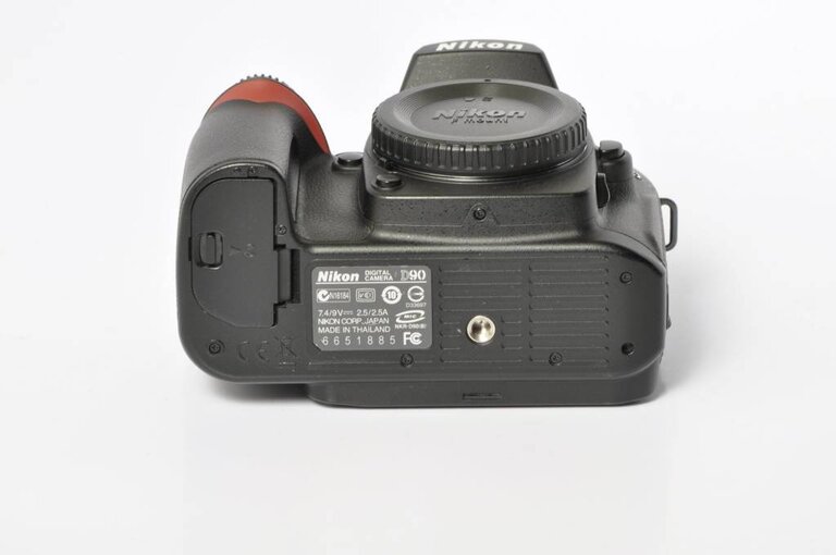 Nikon Nikon D90 Digital Camera Body