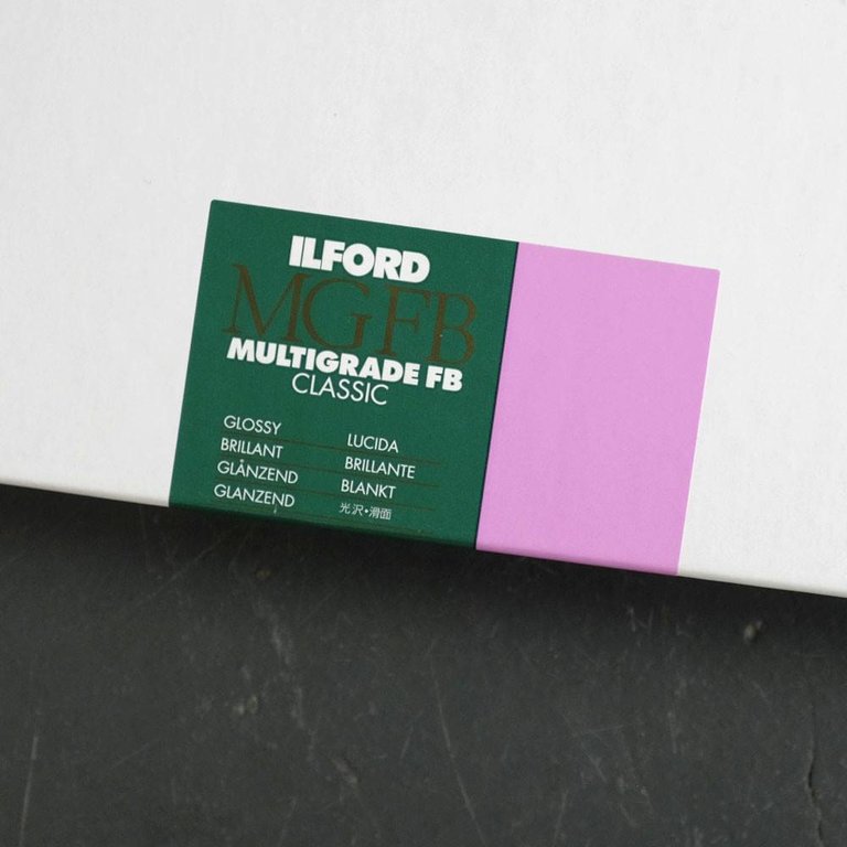 Ilford Ilford 8x10x25 FB Fiber Based Glossy Darkroom Paper