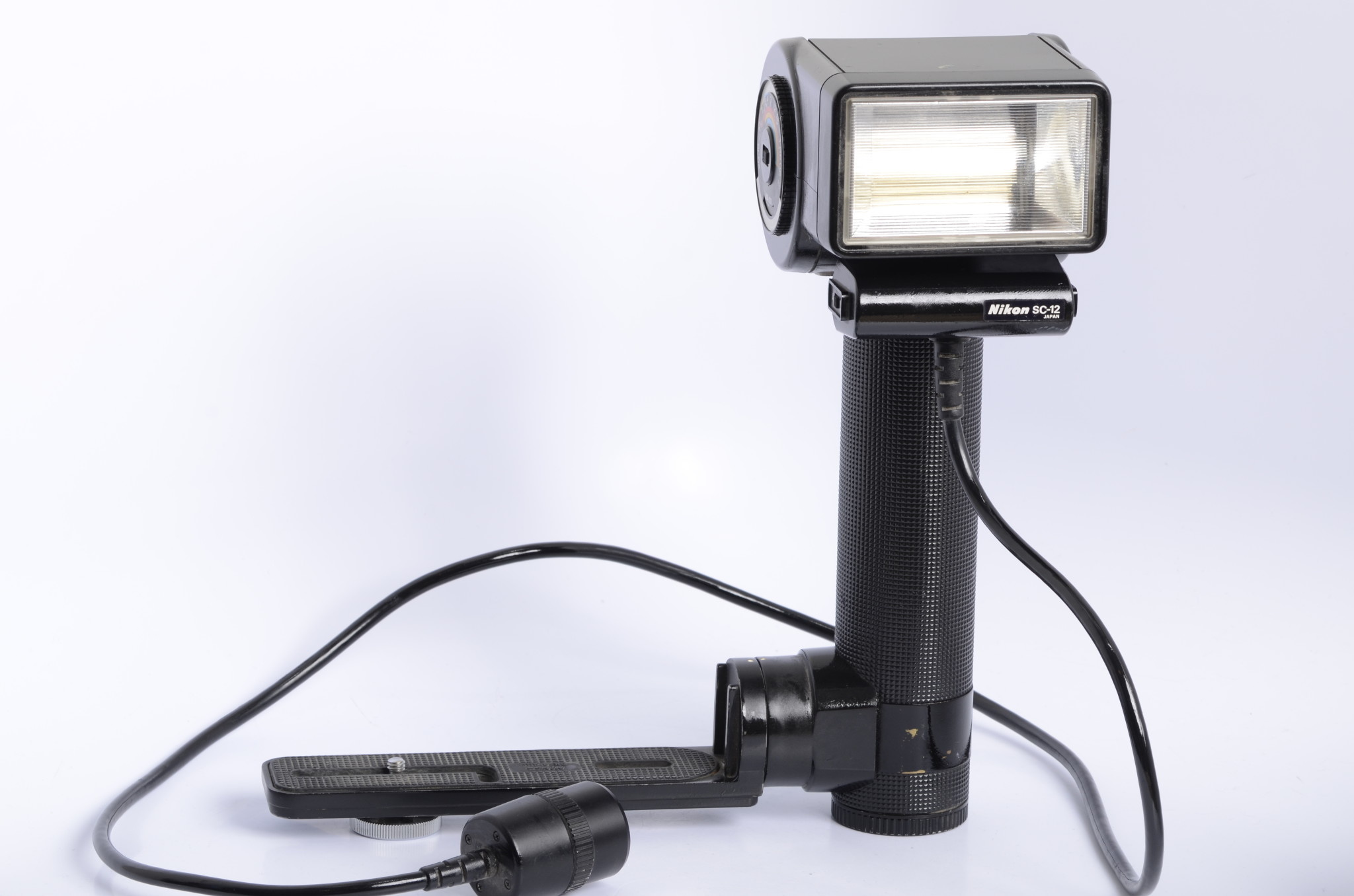 Nikon Nikon SB11 Strobe w/ SC12 for F3 LeZot Camera Sales and