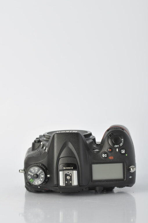Nikon Nikon D7100 Camera Body 24.1mp USED