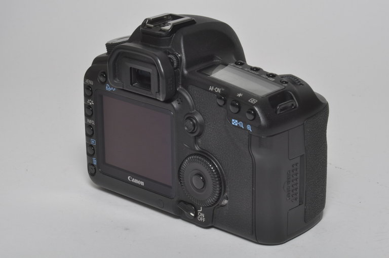 Canon Canon EOS 5D MKII - Digital Camera Body