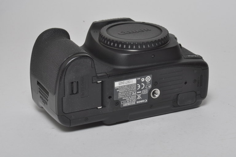 Canon Canon EOS 5D MKII - Digital Camera Body