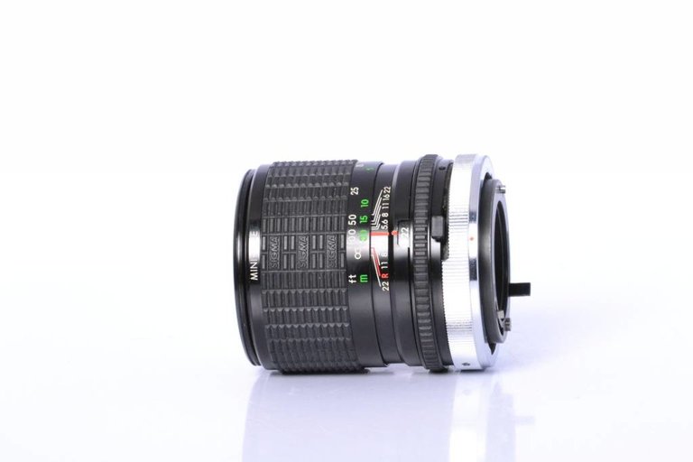 Sigma Sigma 135mm F3.5 Lens