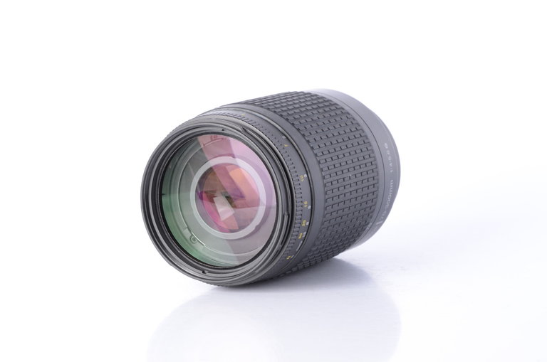 Nikon Nikon 70-300mm f/4-5.6 Nikkor AF G Lens *