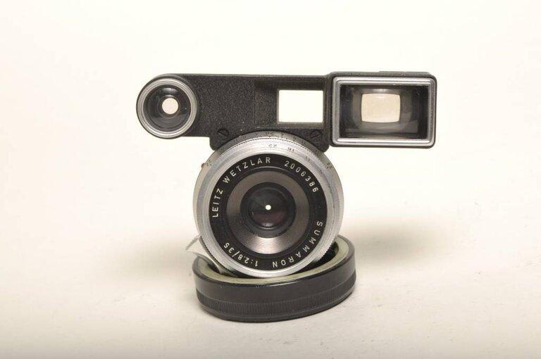 Leica Leica 35mm F/2.8  Summaron