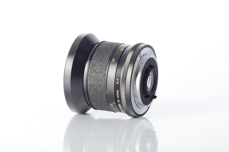 Vivitar Vivitar 28mm f/2.5 (early model)