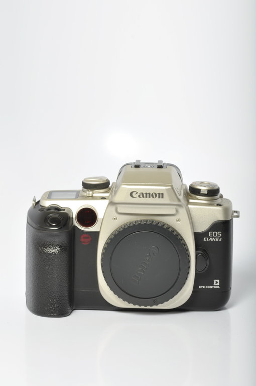 Canon Canon EOS Elan II E - With Eye Control