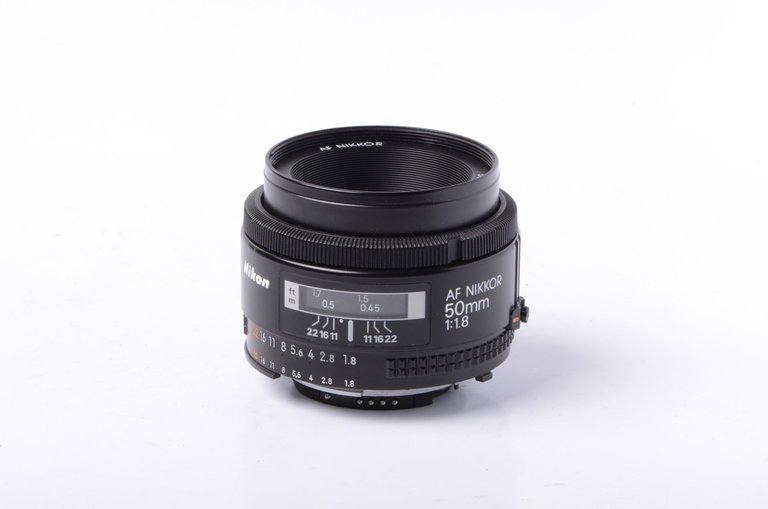 Nikon Nikon 50mm f/1.8 AF Prime Lens * (AF Nikkor)