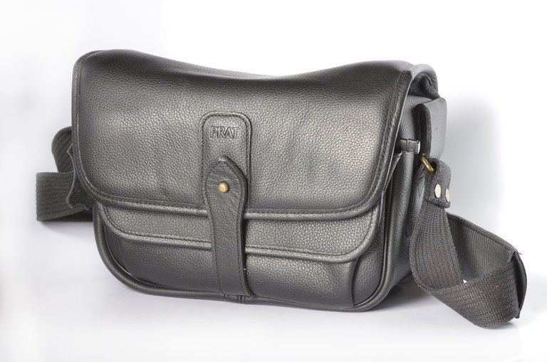 Prat Prat "Bora" Leather Camera Bag