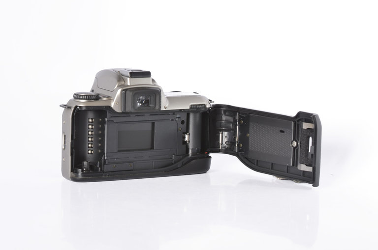 Nikon Nikon N65 Film Camera Body