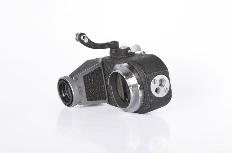 Leica Leica Visoflex II w/ Prism Viewfinder