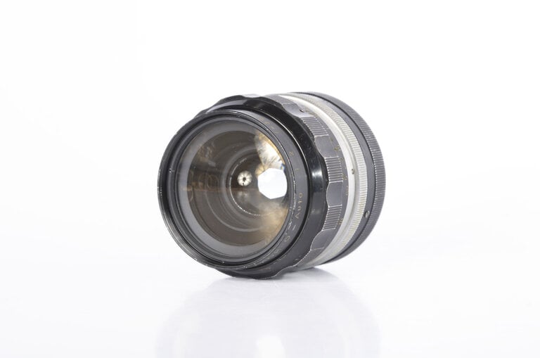 Nikon Nikon Nikkor-O 35mm F/2 lens