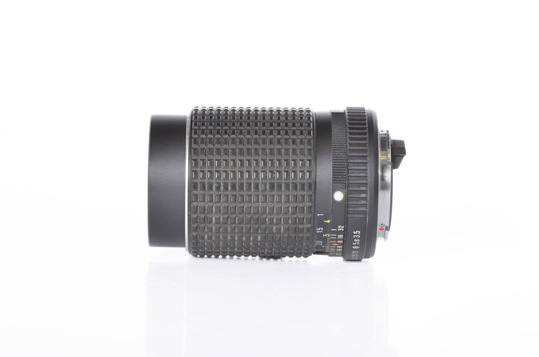 Pentax Pentax 135mm f/3.5 SMC lens