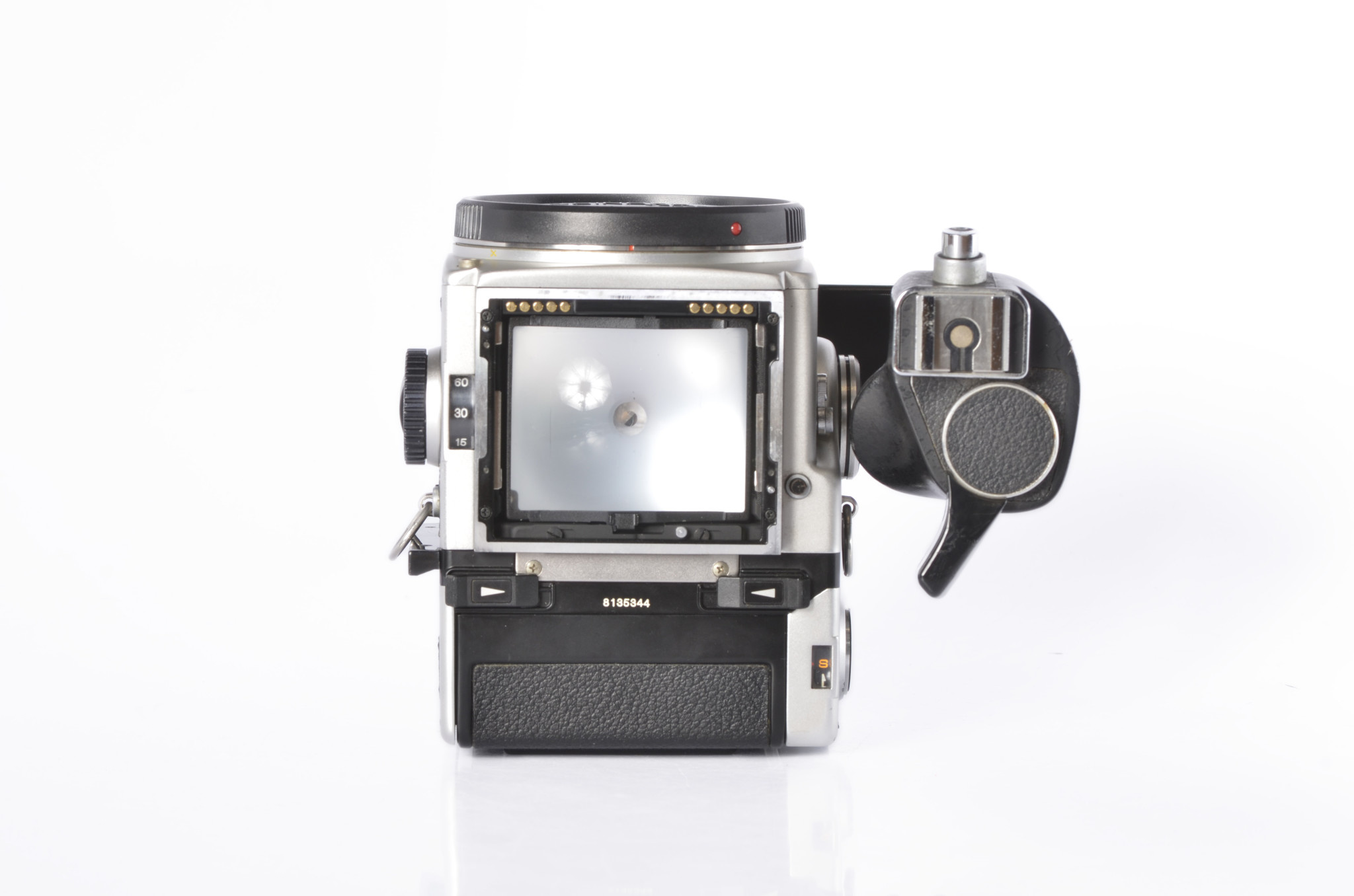 Zenza Bronica ETRS Camera Body w/ hand grip (NO PRISM) - LeZot