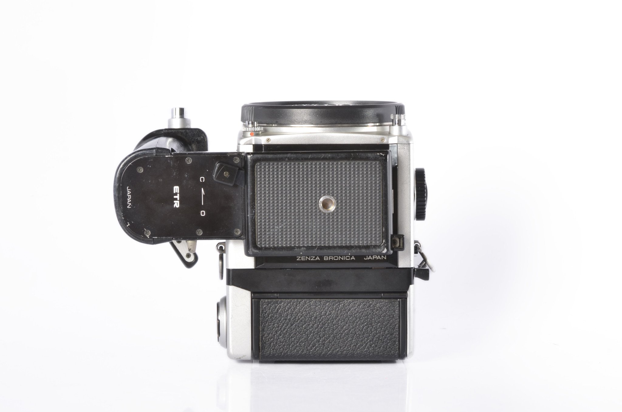 Zenza Bronica ETRS Camera Body w/ hand grip (NO PRISM) - LeZot