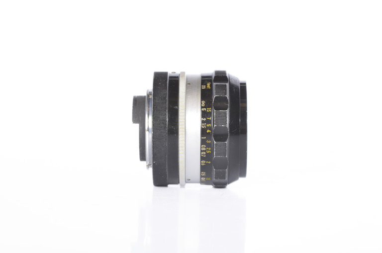 Nikon Nikkor-N  Auto 24mm f/2.8 Lens