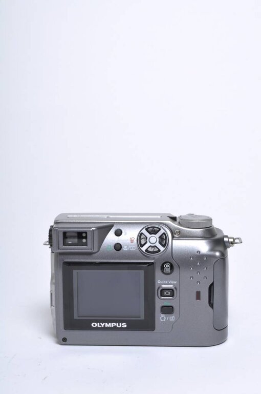 Olympus Olympus Camedia C-3000 w/64 MB SM card