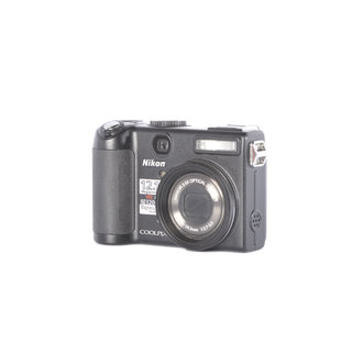 Nikon Nikon Coolpix P5100 (Point and Shoot Digital Camera)