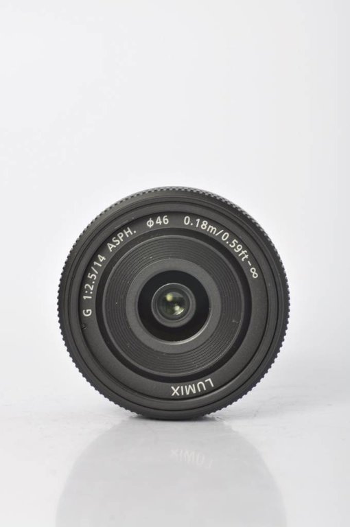 Panasonic Panasonic 14mm f/2.5 Lens