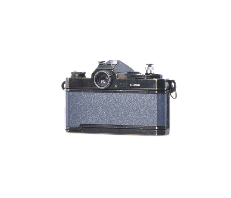 Nikon Nikkormat FT3 | Black & Blue | Manual 35mm SLR Nikon *