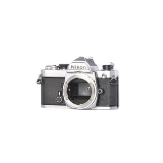 Nikon Nikon FM 35mm Chrome Film Camera Body *