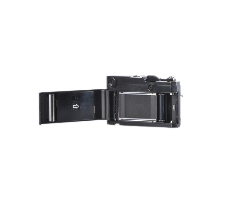 Fujinon Fujica GM670 Professional Medium Format Rangefinder Body