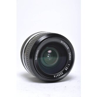 Nikon Nikon 24mm f/2.8 Ai'd