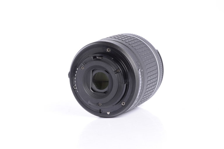 Nikon Nikon 18-55mm AF-P 3.5-5.6 G VR Lens  USED*