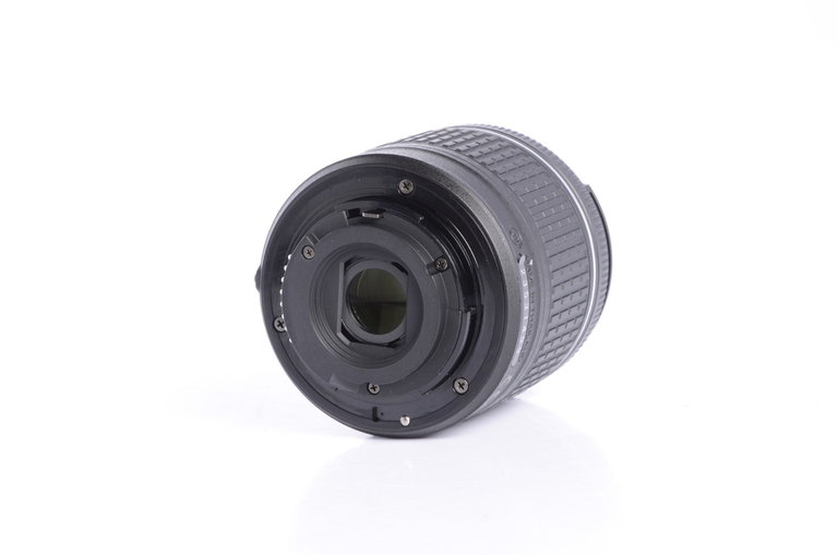 Nikon Nikon 18-55mm AF-P DX Nikkor 3.5-5.6 G VR Lens