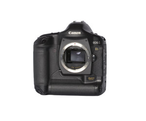 EOS 1Ds Mark2【ジャンク】 canon-canon-eos-1ds-mark-ii-3-