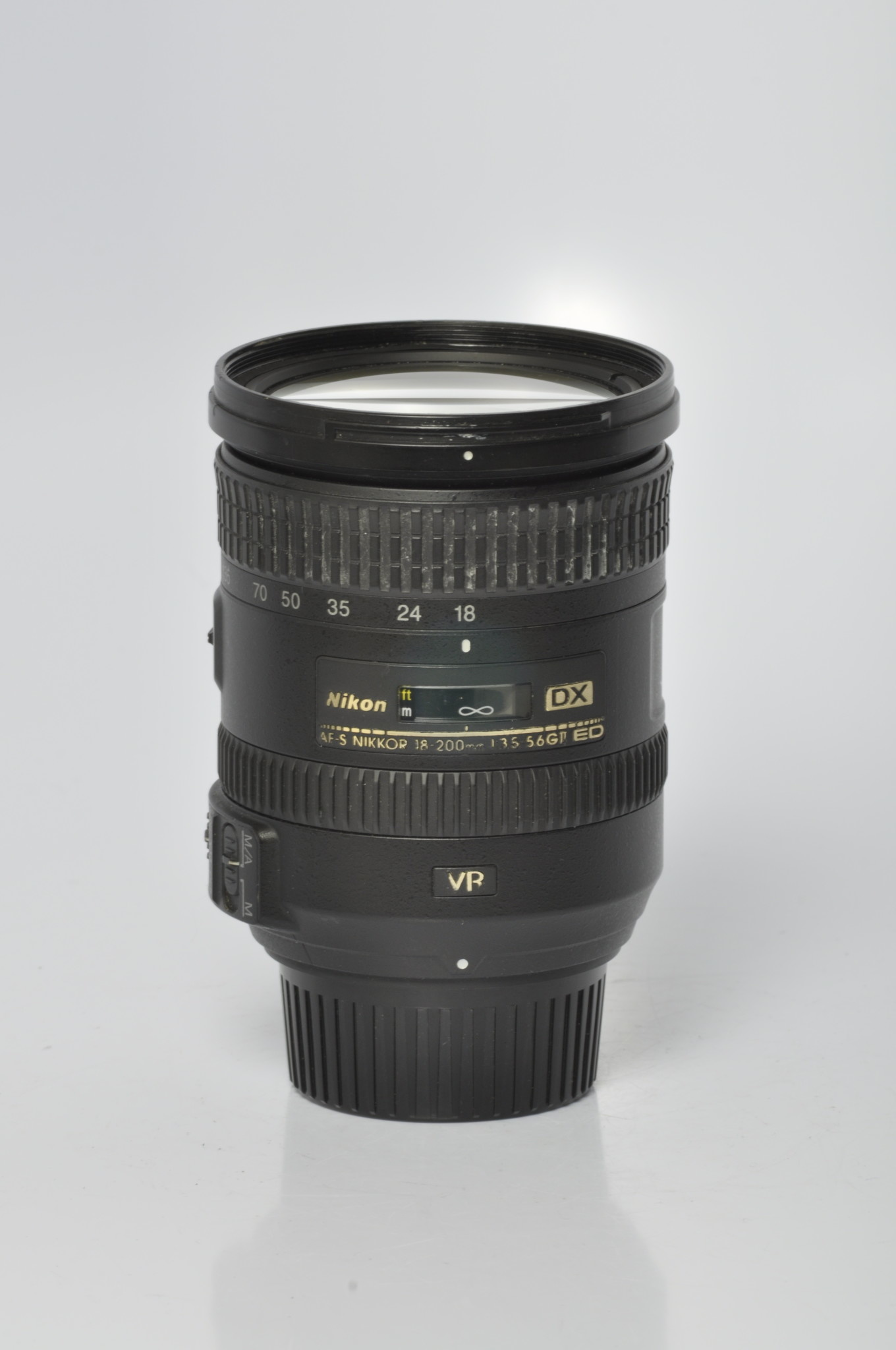Amazon.com : Nikon G ED-IF AF-S DX VR 2159 18-200mm f/3.5