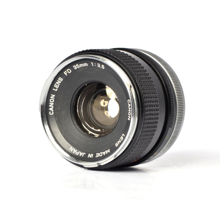 Canon Canon 35mm f/3.5 FD Lens
