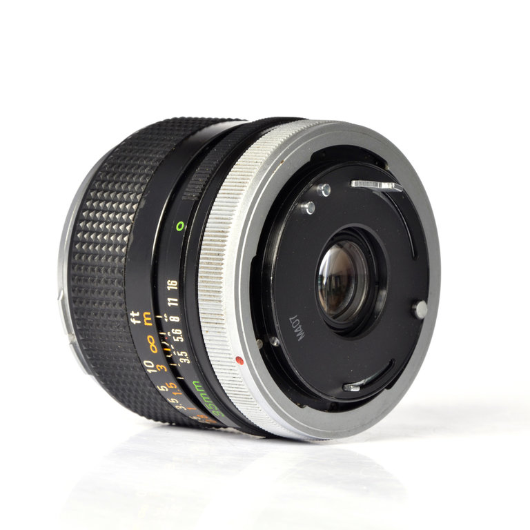Canon Canon 35mm f/3.5 FD Lens