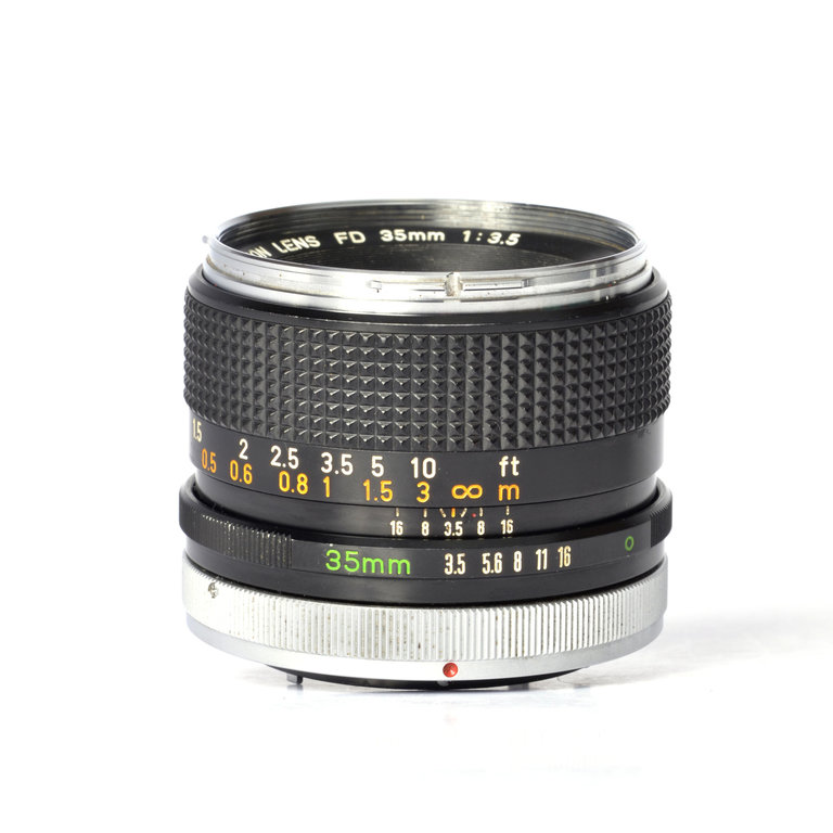 Canon Canon 35mm f/3.5 FD Lens