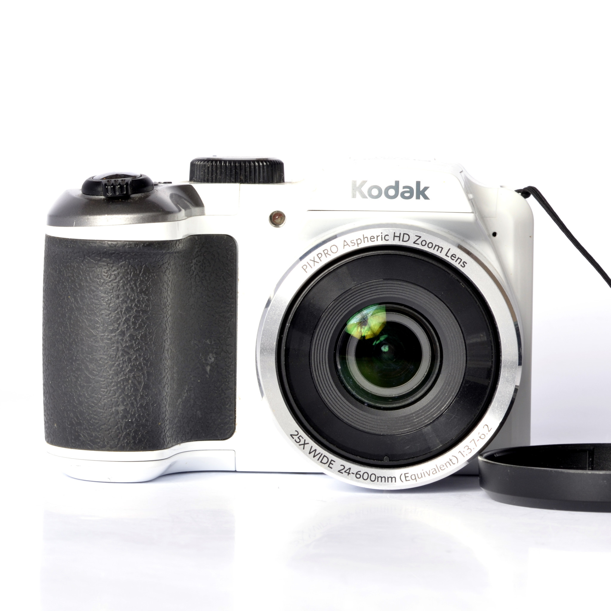 Kodak PIXPRO AZ255 Digital Camera (White)