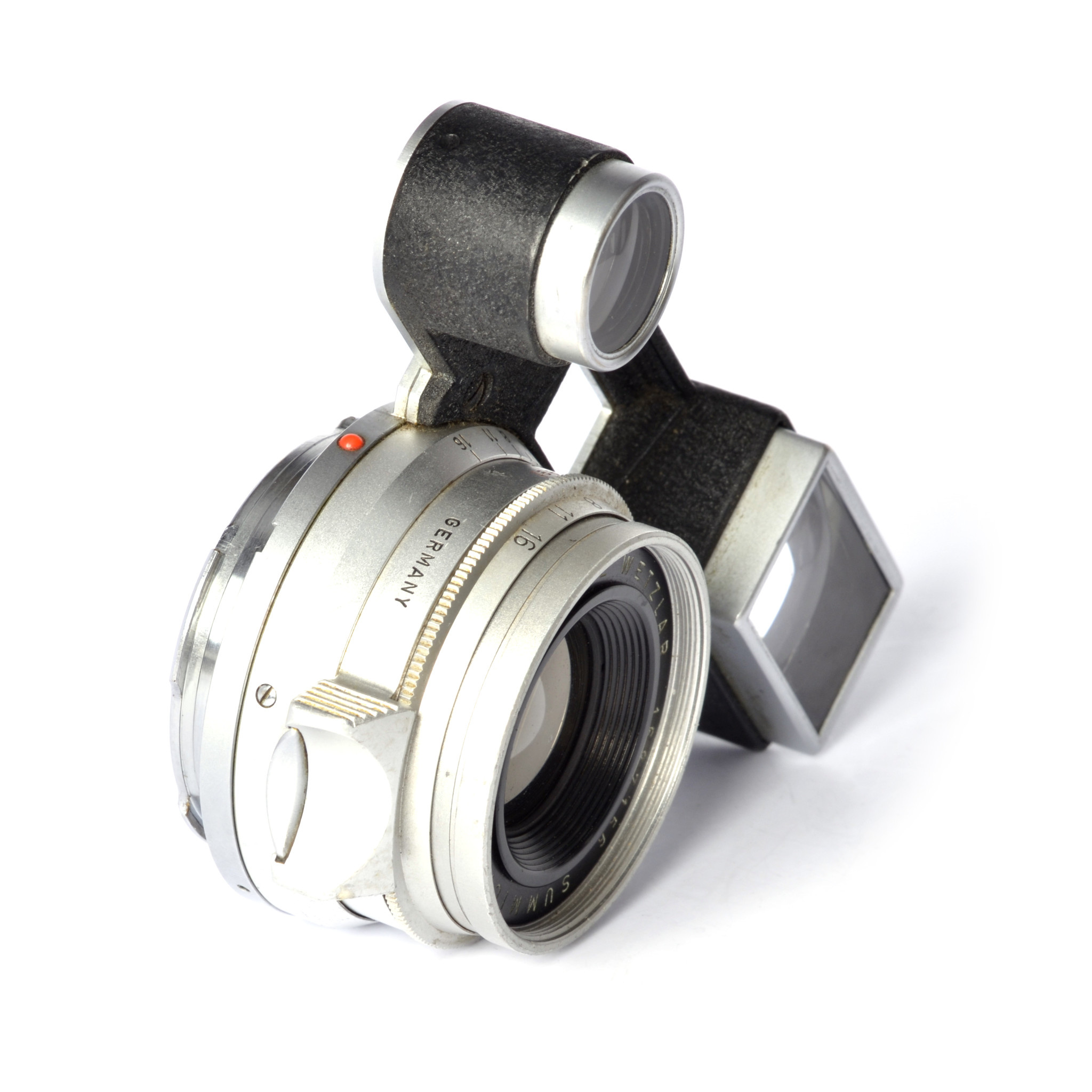 Leica Leica 35mm f/2 Summicron M-Mount Lens (Ver 1), Chrome Leica Leica 35mm f/2 Summicron M-Mount Lens (Ver 1), Chrome