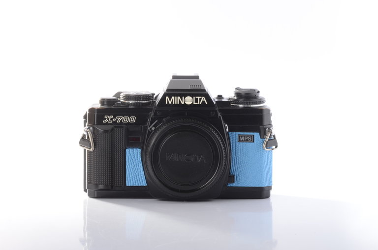 Minolta Minolta X-700 x700 35mm Film Camera Body *
